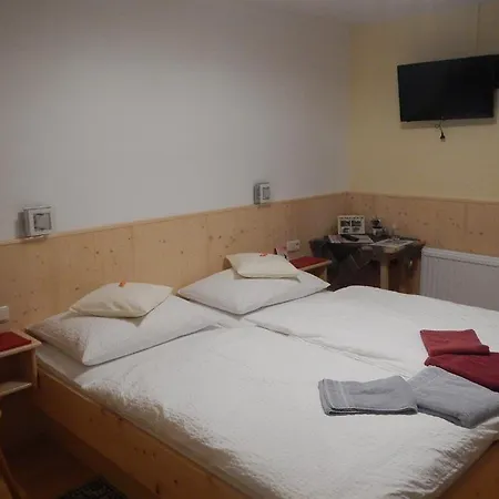 Fruehstueckspension Troger شقة