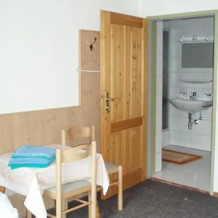 شقة Fruehstueckspension Troger